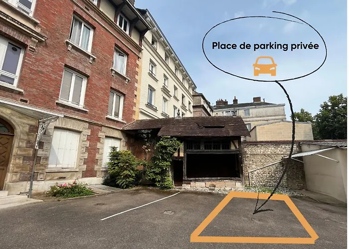 Le Flaubert, Et Parking En Centre *